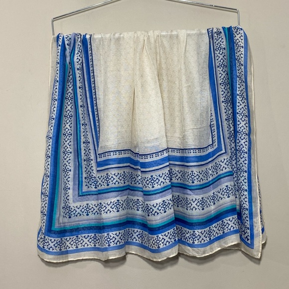 Woman’s beach 🏖sarong size one size - Picture 2 of 3